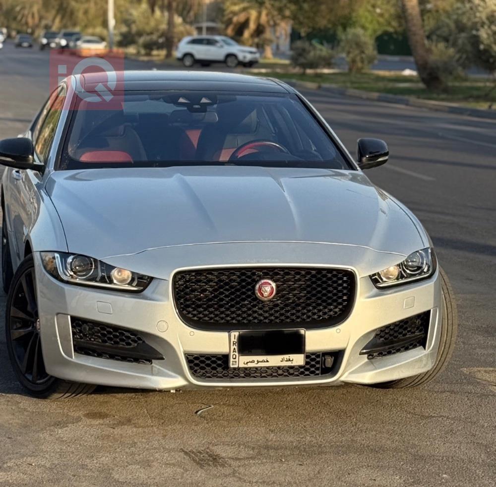 جاگوار XE
